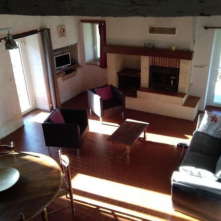 Maison avec vue magnifique Loubejac Extérieur photo