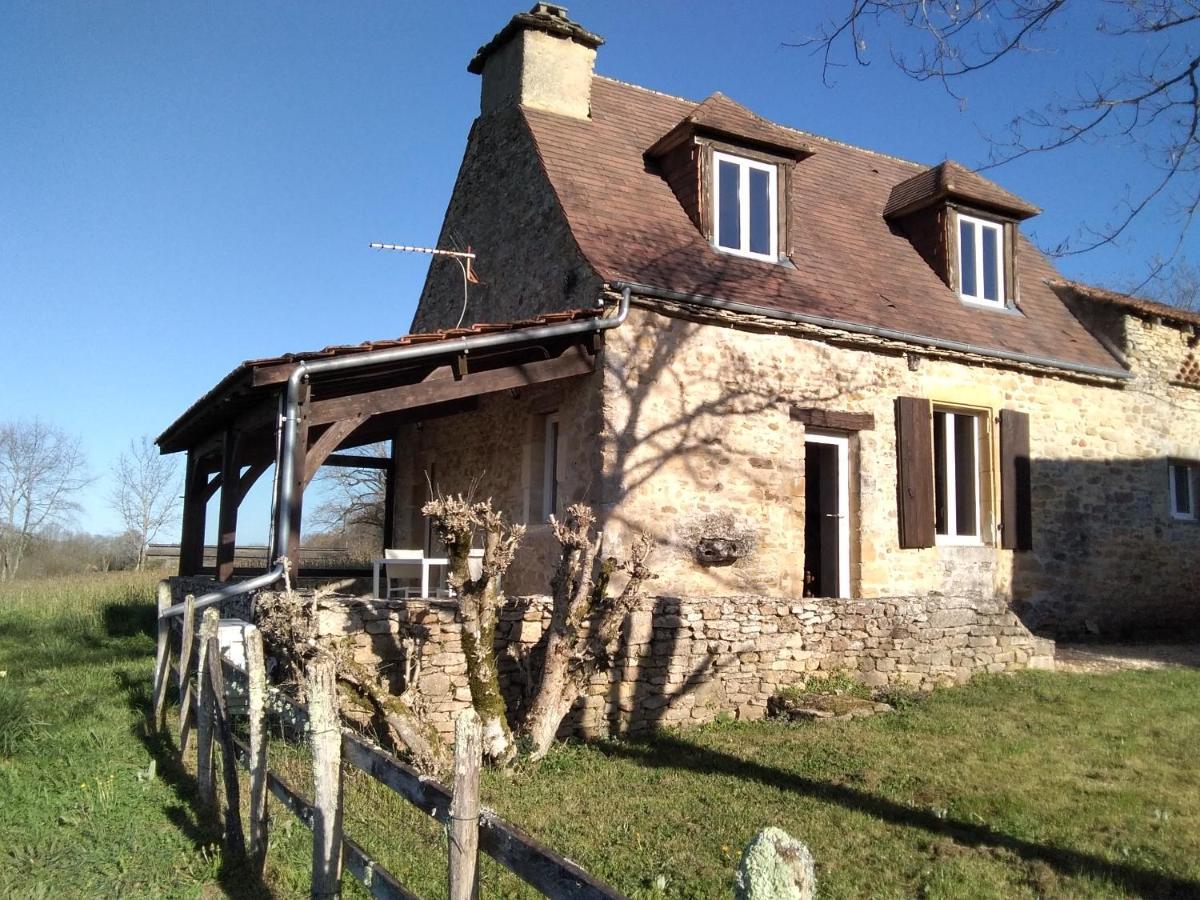 Maison avec vue magnifique Loubejac Extérieur photo
