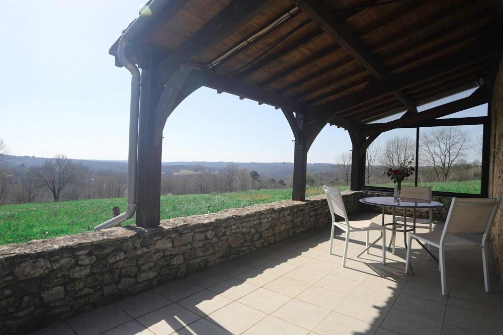 Maison avec vue magnifique Loubejac Extérieur photo